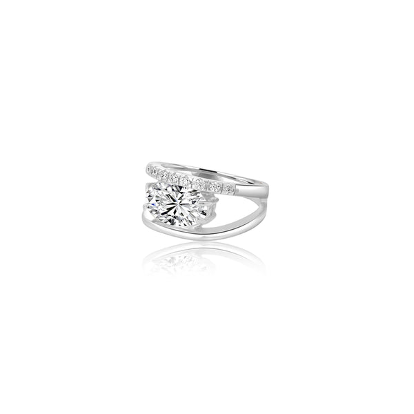 18K White Gold Alessia Large Oval Classic Ring