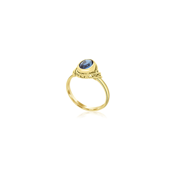 18K Vintage Yellow Gold Oval Blue Sapphire Ring