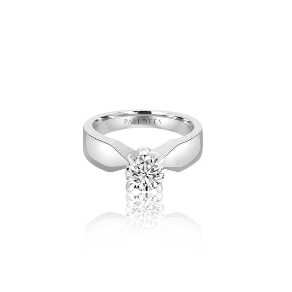 18k White Gold Solitaire Engagement Ring