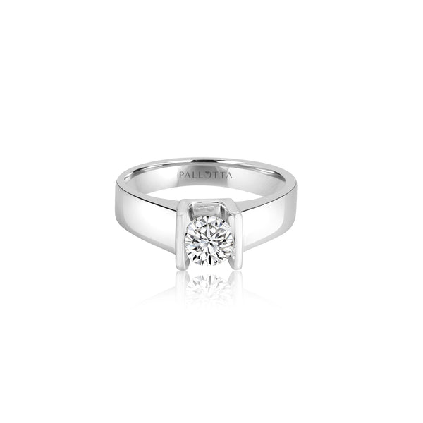 18k White Gold Solitaire Engagement Ring