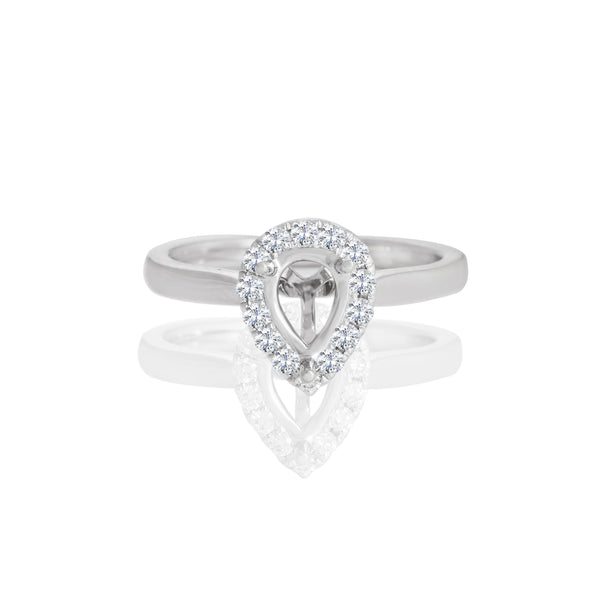 18k White Gold Pear Halo Engagement Ring
