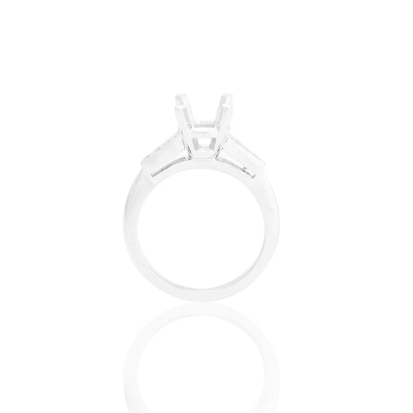 18k White Gold Filigree Accent Diamond Engagement Ring