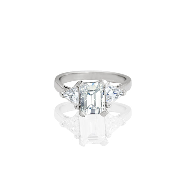 14k White Gold Emerald Center Trillium Engagement Ring
